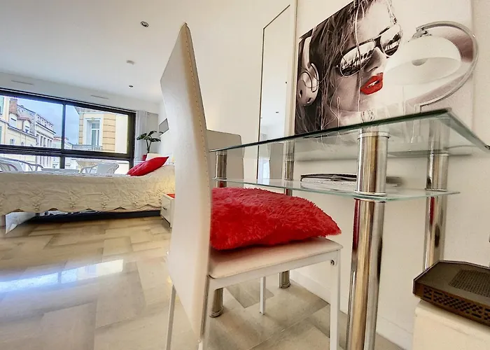 Gray D Albion Thi235 Lägenhet *