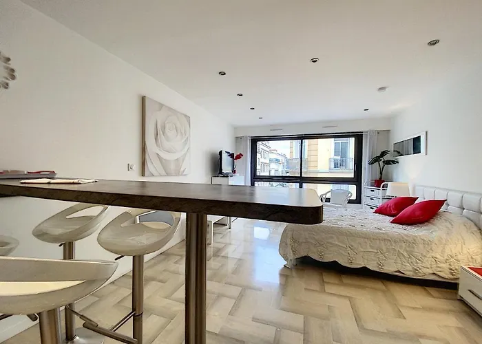 Gray D Albion Thi235 Lägenhet