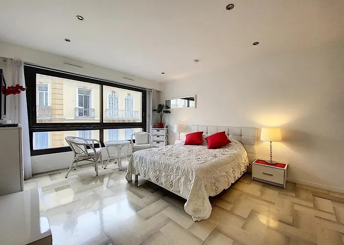 Gray D Albion Thi235 Lägenhet Cannes