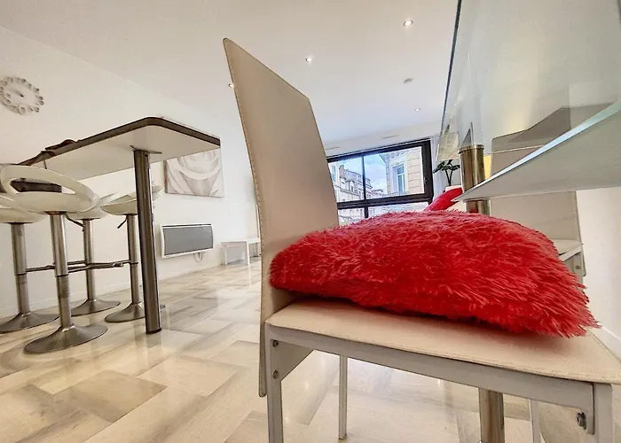 Gray D Albion Thi235 Lägenhet Cannes