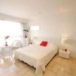 Gray D Albion Thi235 Appartement