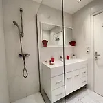 Gray D Albion Thi235 Appartement
