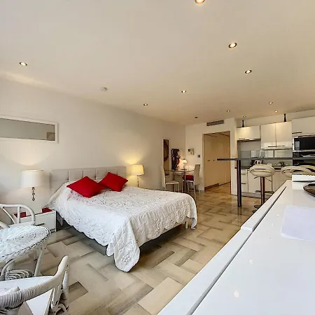 Gray D Albion Thi235 Lägenhet Cannes